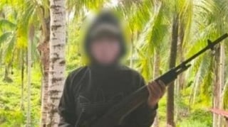4 insurgents surrender, heavy weaponry seized