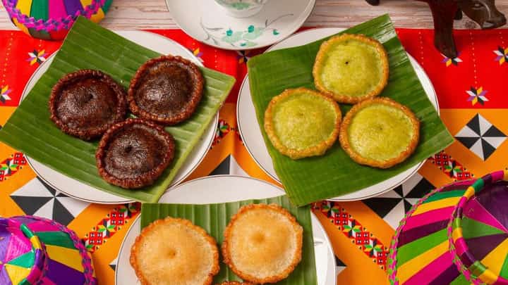 PENYARAM, Brunei’s ‘UFO,’ comes out of the oil with a dark, chewy belly and a crisp, ruffled skirt. Ugly little thing. Delicious.