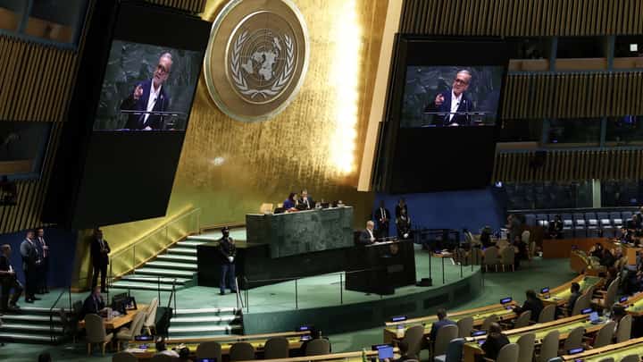 U.S. allows Iran delegation to attend UN assembly