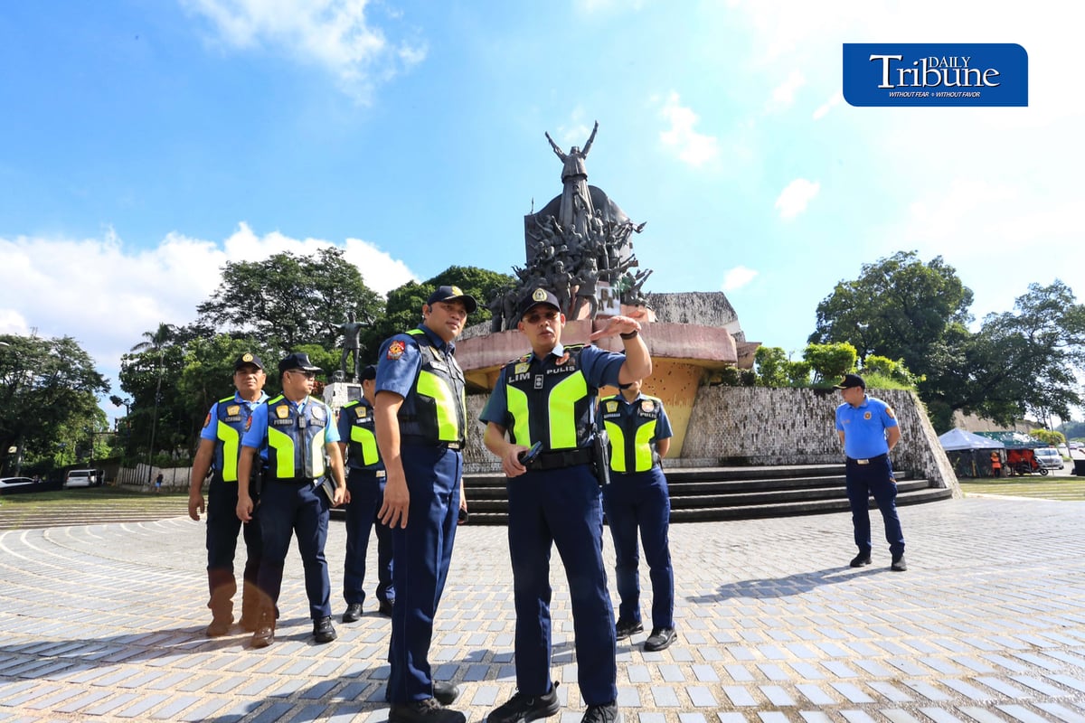 (September 18 2026) Newly appointed Quezon City Police District QCPD District Director PBGen. Christopher F. Olazo conduct an inspection at the EDSA People Power Monument on Friday, September 18, 2026, ahead of the observance of 54th anniversary of the declaration of Martial Law, to ensure public safety during the public activities. Photo/Analy Labor