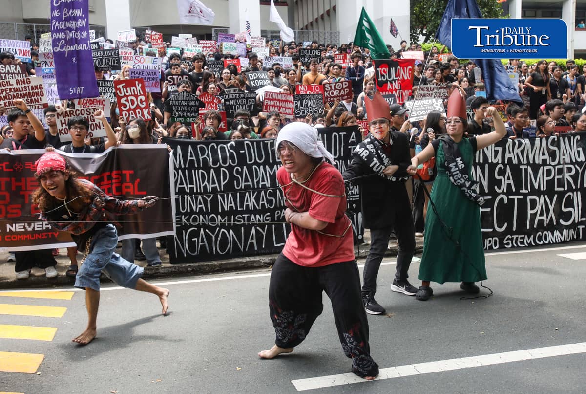 (September 18 2026) Thousand of students from the University of the Philippines-Diliman participate the Black Friday protest against corruption, and impunity, while calling for a higher education budget on Friday, September 18, 2026. The protest is part of preparations for the observance of the 54th anniversary of the declaration of Martial Law. Photo/Analy Labor