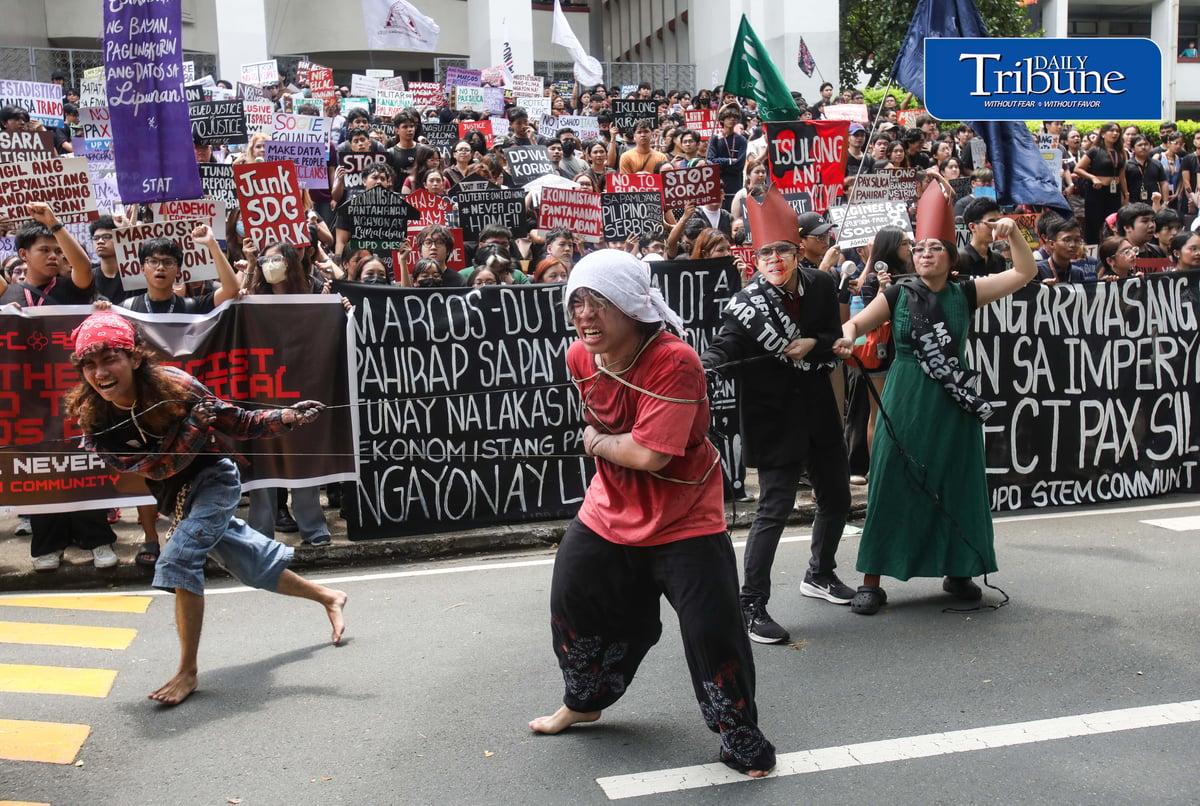 (September 18 2026) Thousand of students from the University of the Philippines-Diliman participate the Black Friday protest against corruption, and impunity, while calling for a higher education budget on Friday, September 18, 2026. The protest is part of preparations for the observance of the 54th anniversary of the declaration of Martial Law. Photo/Analy Labor