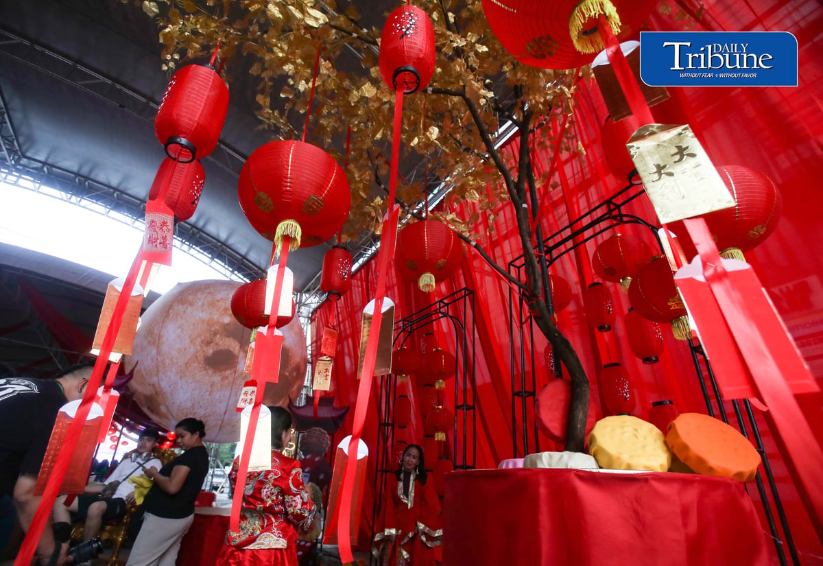 (September 19 2026) The Quezon City Government holds the 2026 Mid-Autumn Mooncake Festival, featuring a Mooncake Tree Gallery, food bazaars, cultural performances, and street entertainment, at the corner of Banawe and Del Monte Avenue in Quezon City on Saturday, September 19, 2026. Photo/Analy Labor