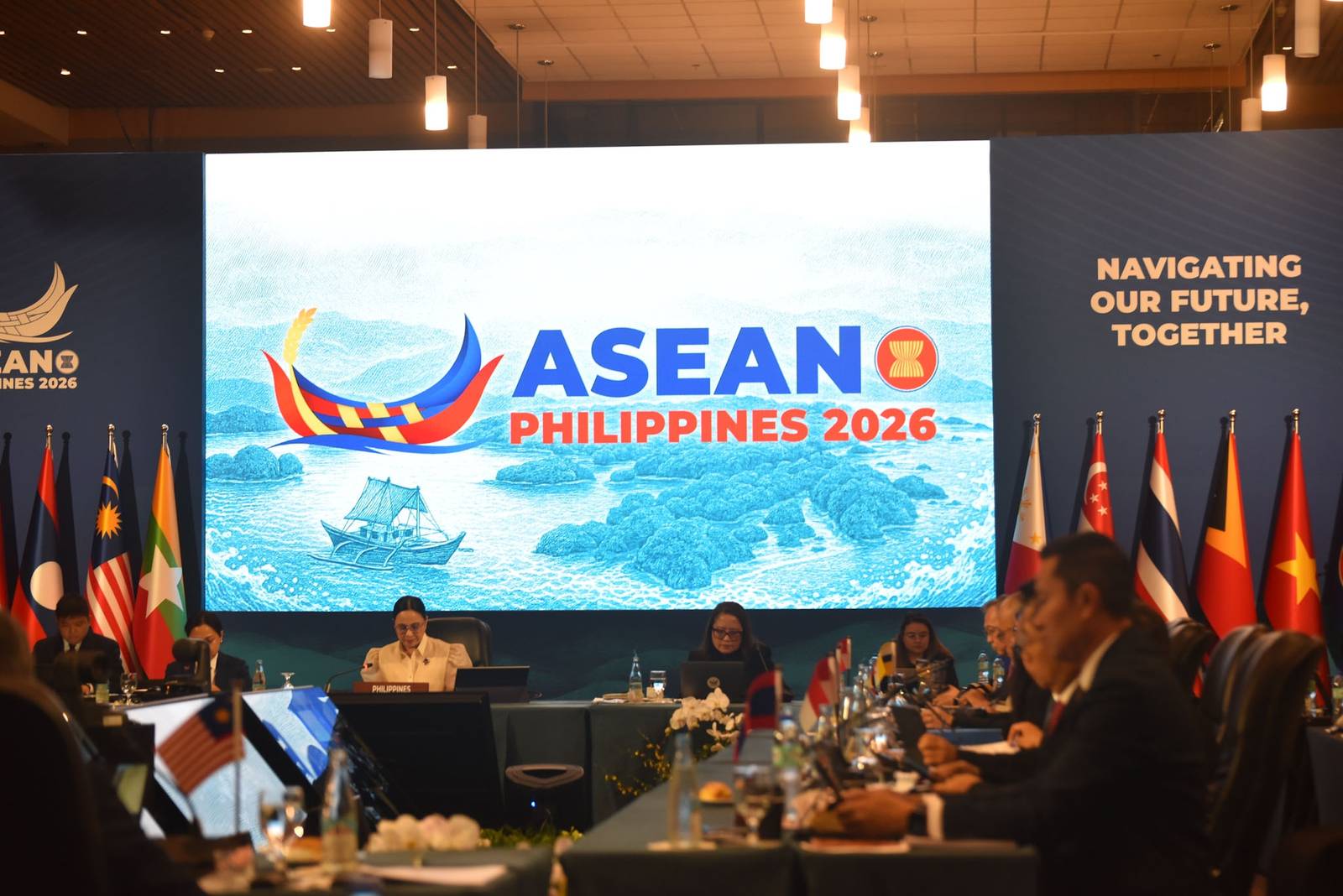 H.E. Maria Cristina Roque, Minister of Trade and Industry of the Republic of the Philippines, presides by sharing her opening remarks in the 29th ASEAN Investments Area Council Meeting for the 58th ASEAN Economic Ministers' Meeting and Related Meeting (AEM) at the Philippines International Convention Center in Pasay City, on 19 September. l Zedrich Xylak Madrid