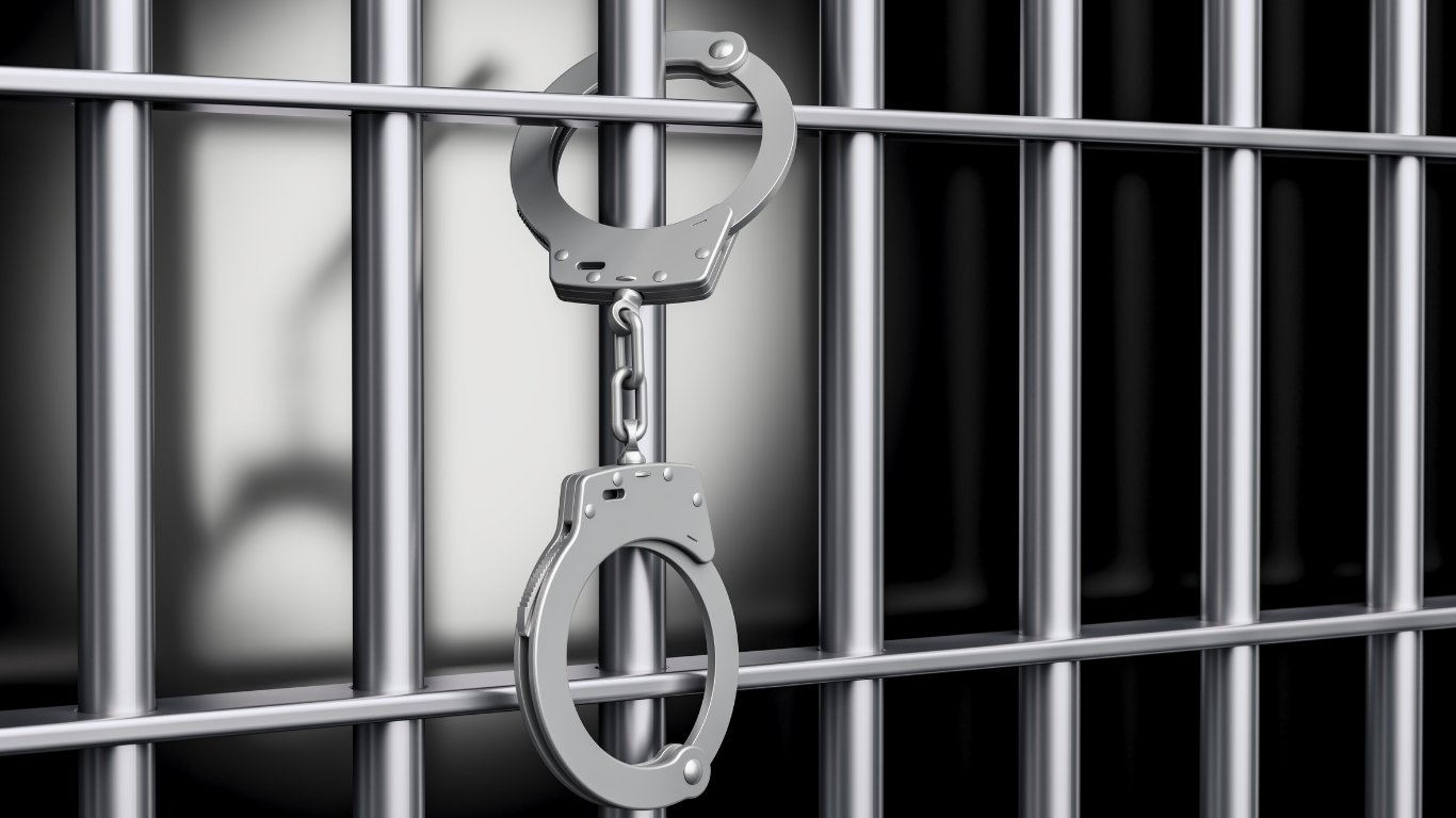 NPD nabs 8 wanted persons