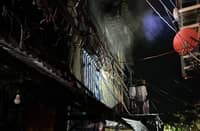 Malabon fire hits residential area