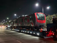 Ikatlong NSCR trainset, dumating na sa Valenzuela depot
