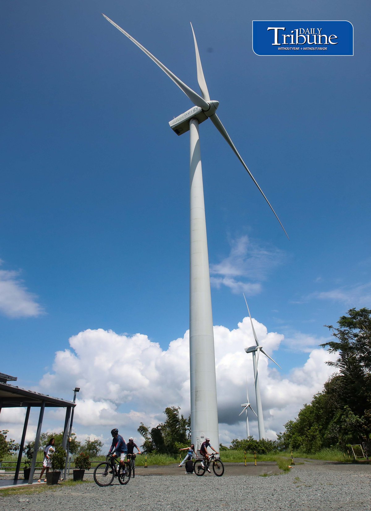 (September 19 2026) Local tourists take advantage fair weather to visit at Pililla Wind Farm in Pililla Rizal on Saturday morning September 19 2026. Photo/Analy Labor