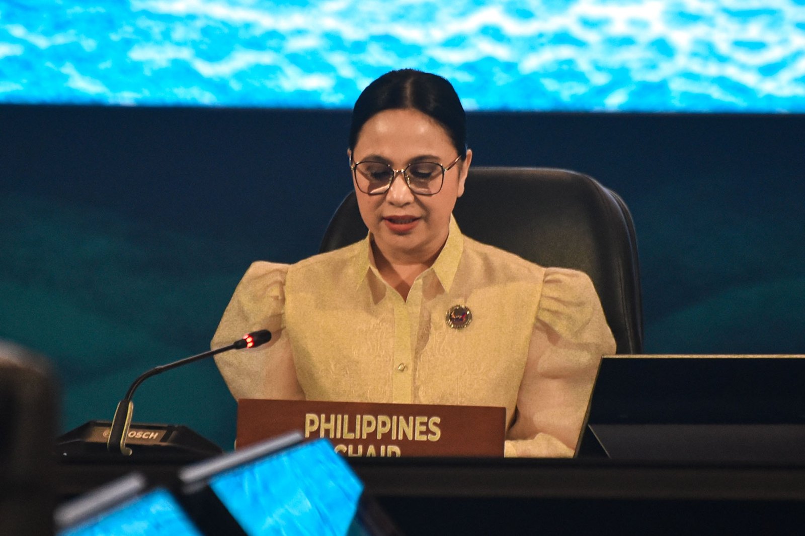 H.E. Maria Cristina Roque, Minister of Trade and Industry of the Republic of the Philippines, presides by sharing her opening remarks in the 29th ASEAN Investments Area Council Meeting for the 58th ASEAN Economic Ministers' Meeting and Related Meeting (AEM) at the Philippines International Convention Center in Pasay City, on 19 September. l Zedrich Xylak Madrid