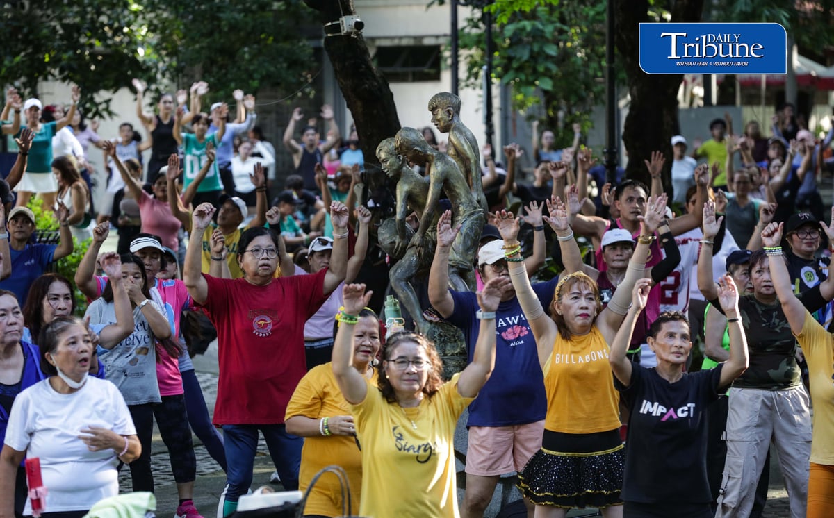 (September 19 2026) Park goers take advantage of the fair weather to join the free Zumba at Quezon City circle on Saturday morning September 19 2026. In the year 2026, health remains the top personal concern for Filipinos, driven by a surge in lifestyle diseases and infectious outbreaks. Photo/Analy Labor