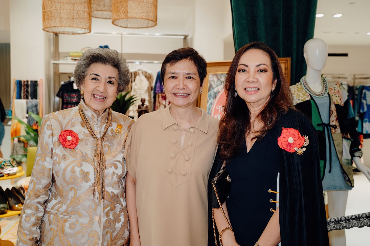MARITESS Pineda, Robina Gokongwei Pe and Anna Sobrepeña.