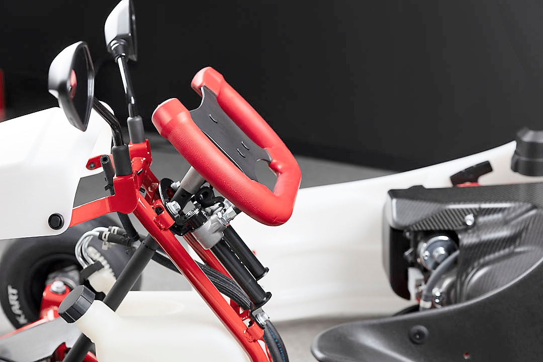ADJUSTABLE steering and pedal positions allow drivers from 135 to 185 centimeters tall to use the same GR KART.