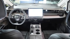 GAC E8 HEV adds hybrid family MPV