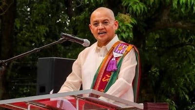 Leonen tags Romualdezes, Dutertes ‘fat’ dynasties