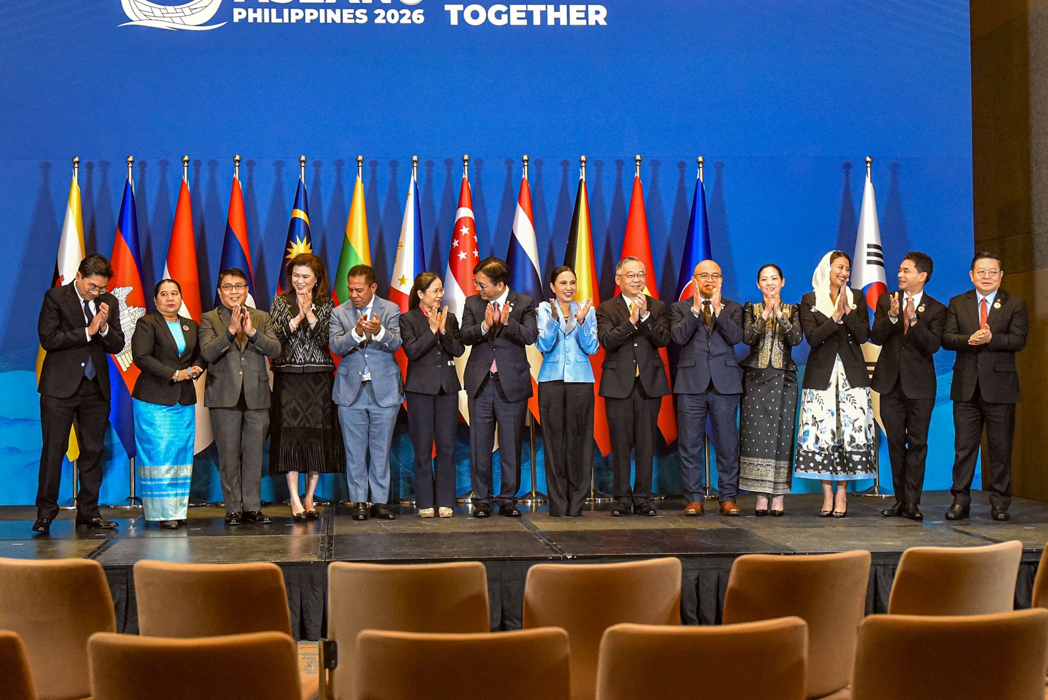 23rd ASEAN Economic Ministers - Republic of Korea Family Photo