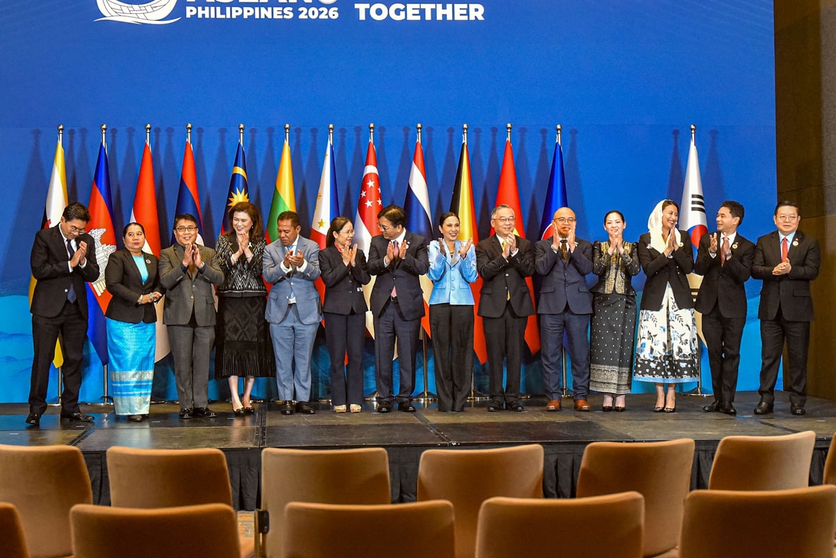 23rd ASEAN Economic Ministers - Republic of Korea Family Photo