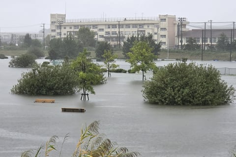 Flights scrapped, evacuations urged as Typhoon Dujuan nears Japan