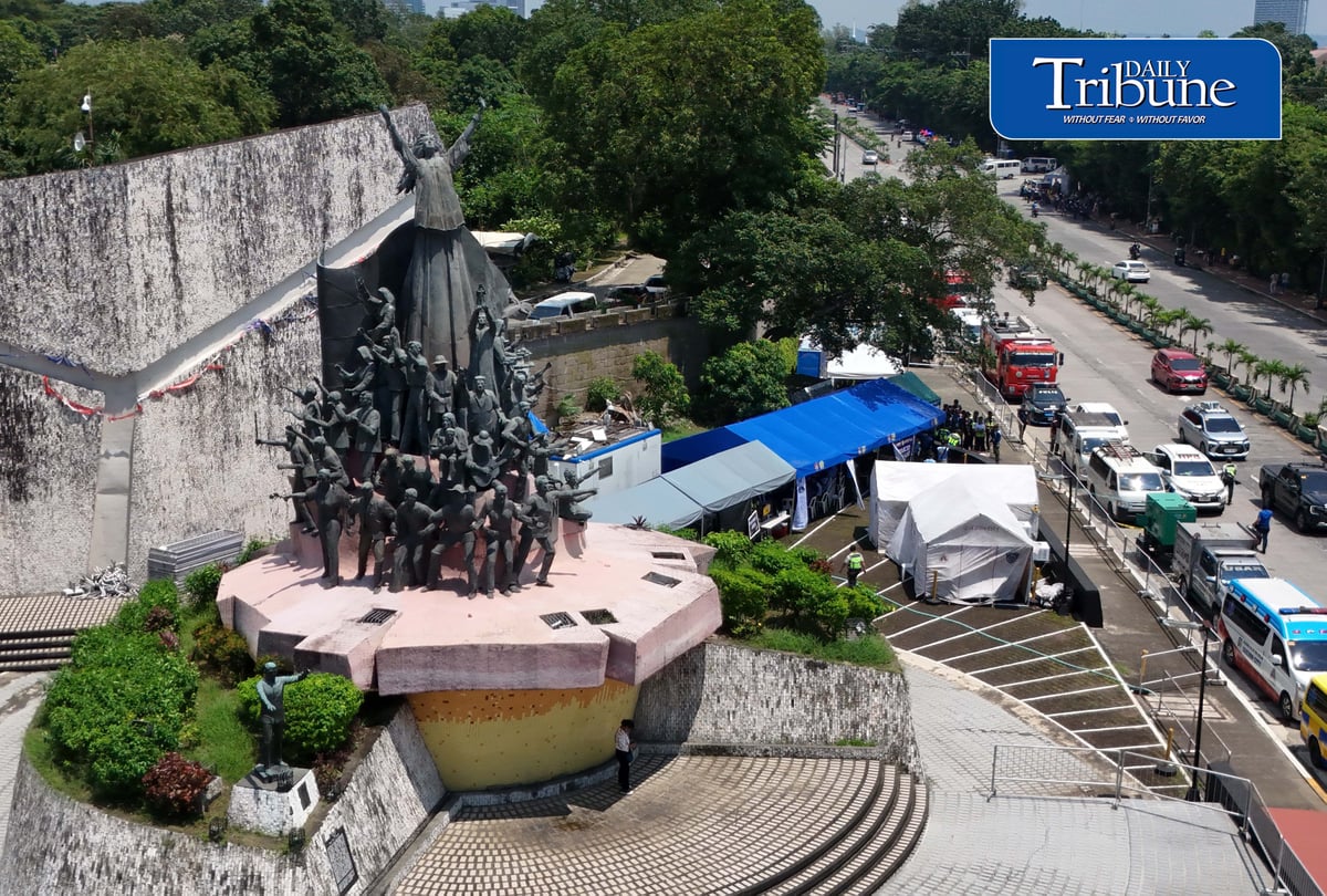 (September 21 2026) Situation along EDSA PEOPLE power Monument on September 21, 2026, the Philippines marks the 54th anniversary of the declaration of Martial Law, According to the PNP More than 17,000 police personnel are deployed nationwide to maintain peace and order during the commemoration. Photo/Analy Labor