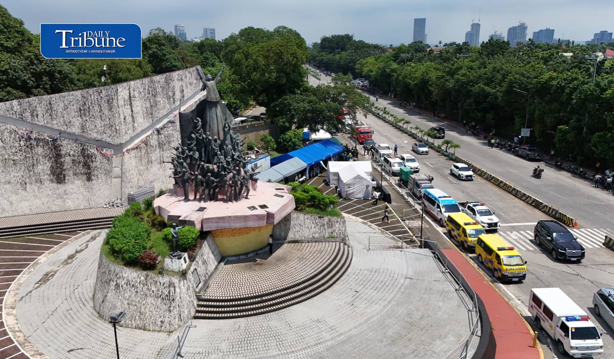 (September 21 2026) Situation along EDSA PEOPLE power Monument on September 21, 2026, the Philippines marks the 54th anniversary of the declaration of Martial Law, According to the PNP More than 17,000 police personnel are deployed nationwide to maintain peace and order during the commemoration. Photo/Analy Labor