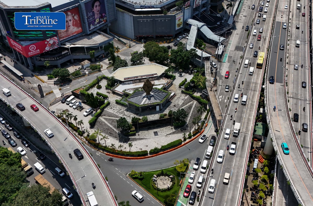 (September 21 2026) Situation at EDSA Shine Monument on September 21, 2026, the Philippines marks the 54th anniversary of the declaration of Martial Law, According to the PNP More than 17,000 police personnel are deployed nationwide to maintain peace and order during the commemoration. Photo/Analy Labor