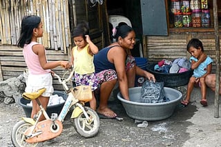 SWS: 33% of Filipinos more optimistic about economy