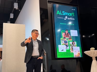 Smart targets prepaid market with low-cost AI