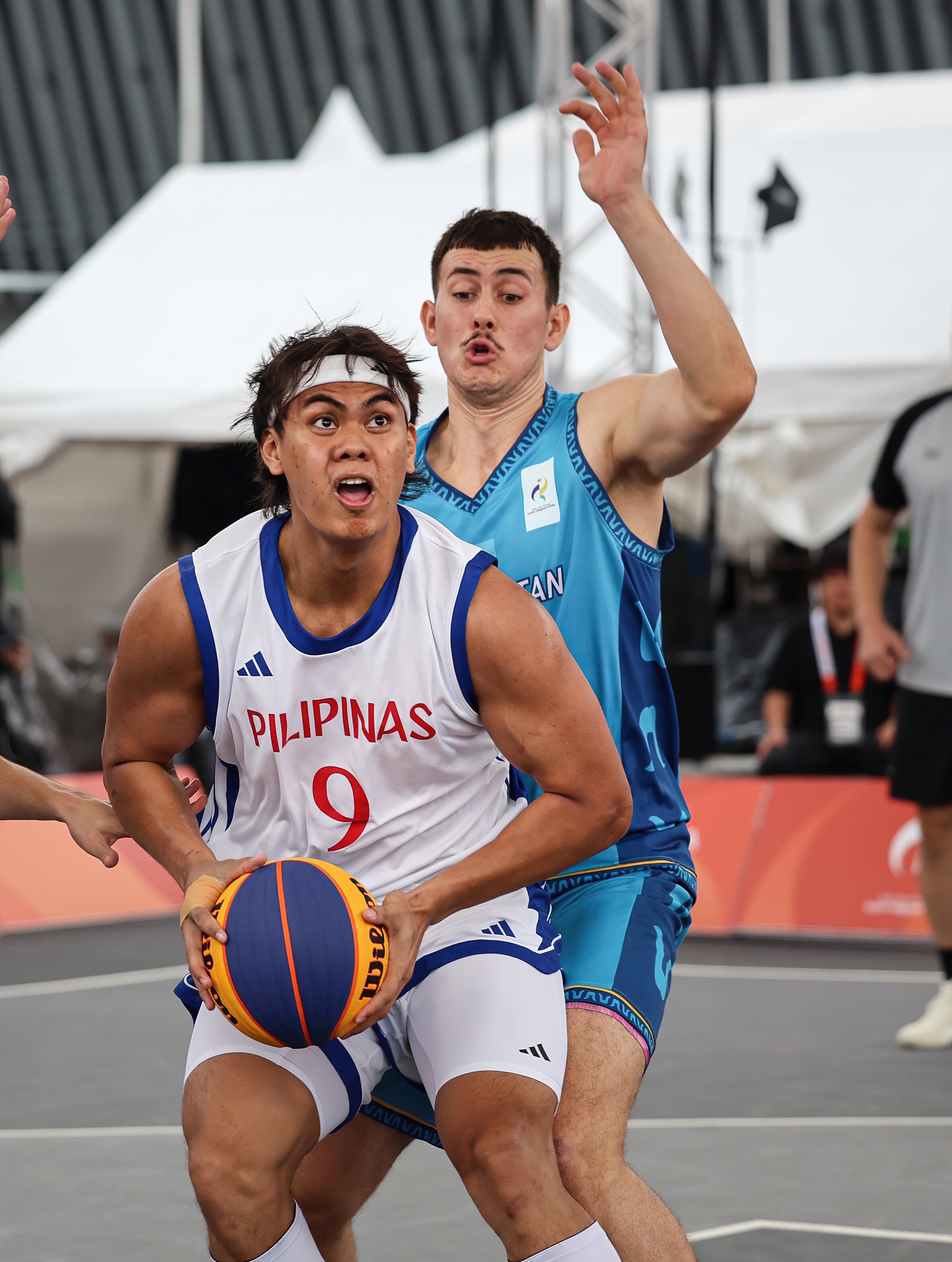 Cabañero, Dungo power Pinoy cagers