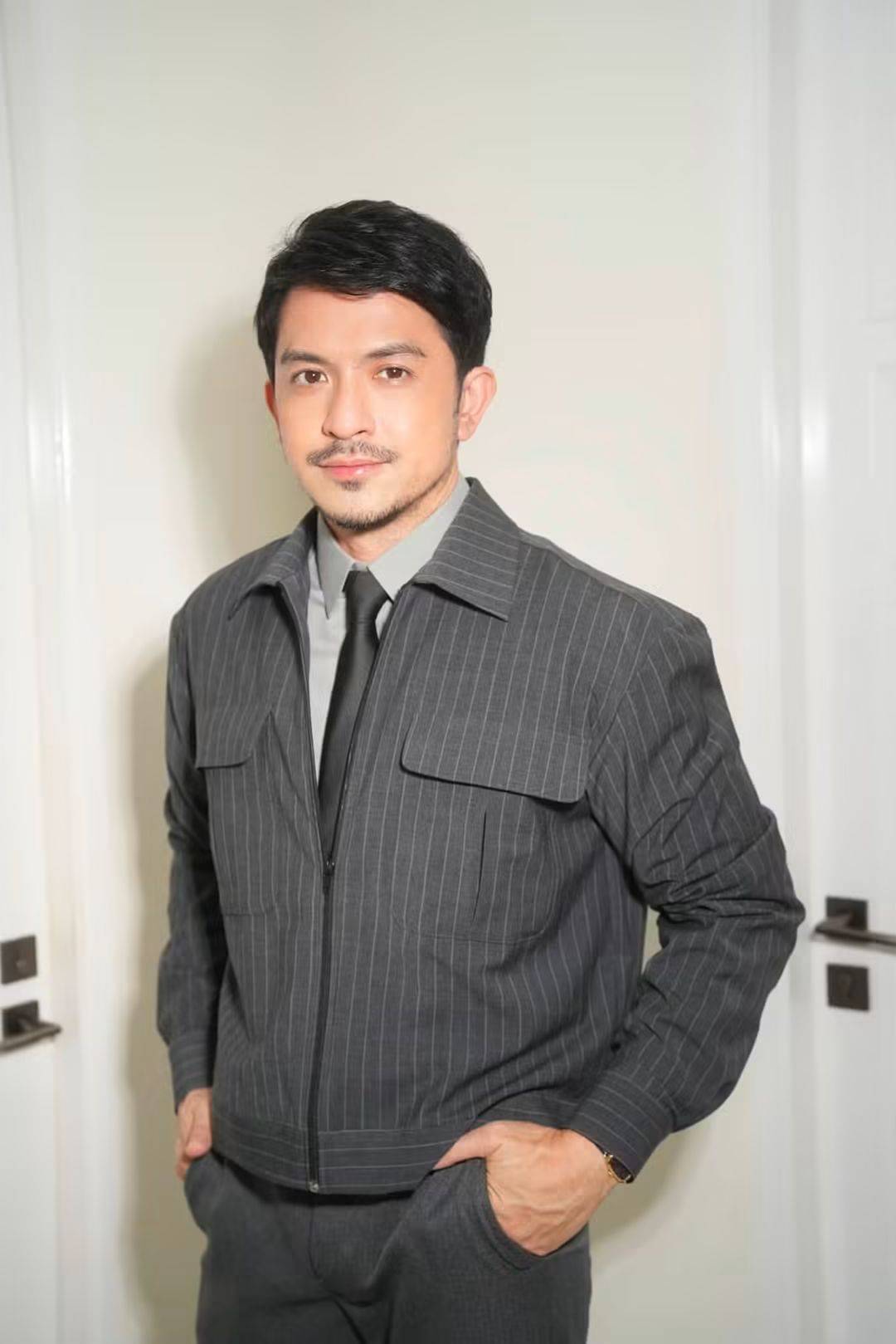 DENNIS Trillo
