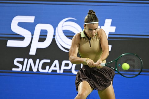 Prozorova stuns No. 3 seed Eala