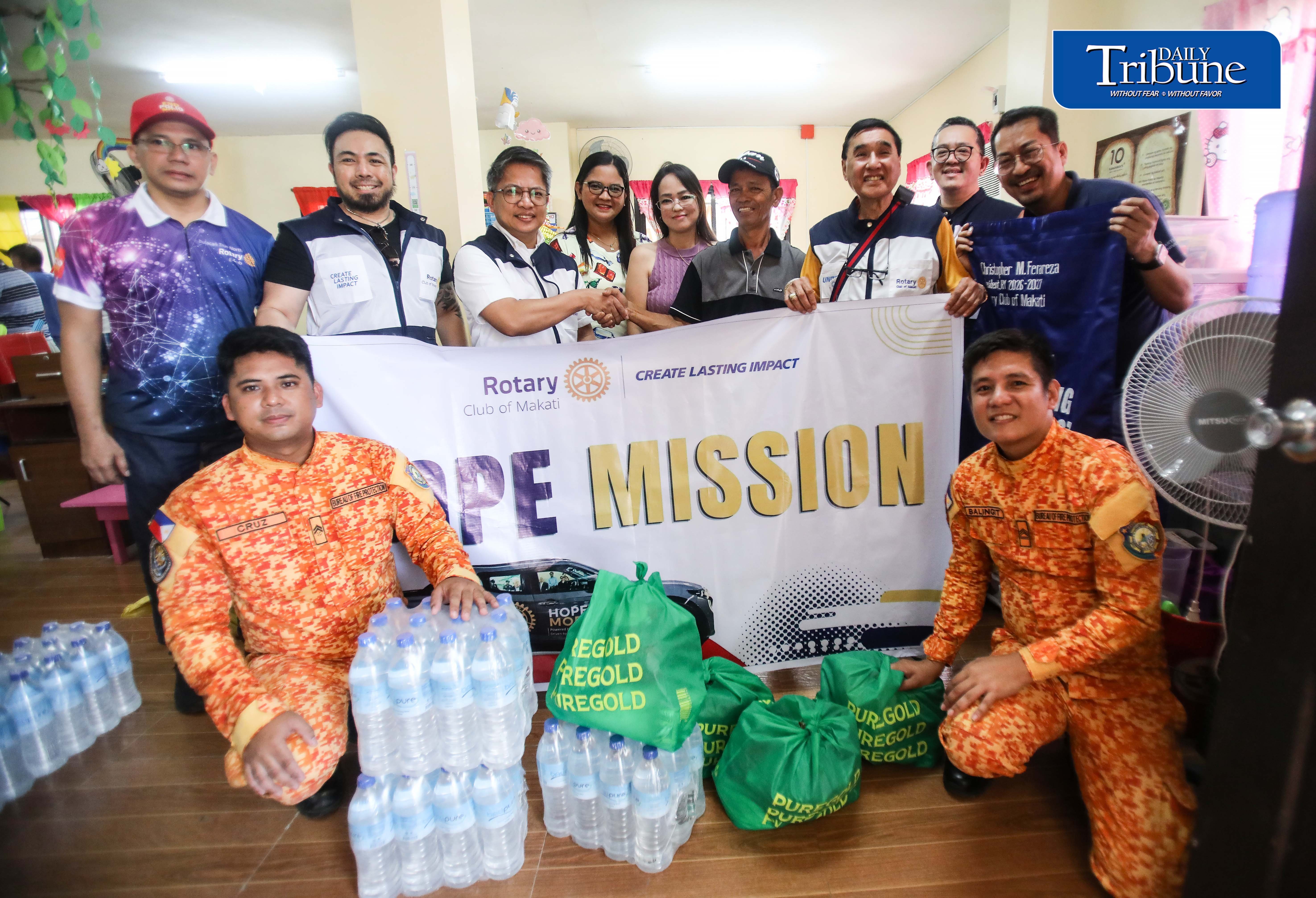 Rotary Club of Makati aids 200 flood-hit families in Calumpit