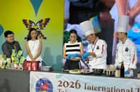 TAIWANESE chefs Kuo-chih Wen and Jui-chang Chen show Manila visitors how some of Taiwan’s best-known dishes come together in a demo.