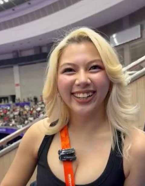 Chloe San Jose celebrates Carlos Yulo’s Asian Games gold