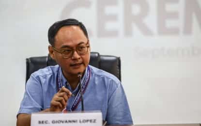DOTr eyes bus permits as LRT-2 train shortage bites