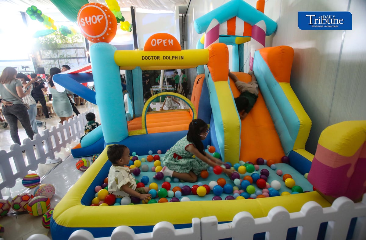 (September 25 2026) On the Celebration of National Family Week, Absolute Pure Distilled Drinking Water, held a Family Welfare Event to bring the whole family together to have some fun, as they continue to deepen ties with Filipino families held in Pasig City on Saturday September 26 2026. The campaign is to aim maximizes top-of-mind awareness, broadens brand relevance beyond baby care, and reinforces Absolute's promise of pure protection for every Filipino household, Nurturers (Parents), Families, As part of Absolute's ongoing commitment to recognize NURTURERS and give importance to FAMILY WELFARE. Photo/Analy Labor