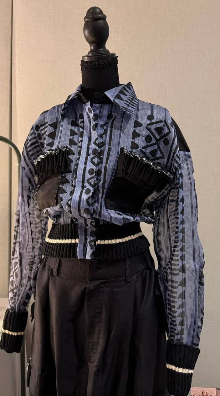 Piña and knitwear by Lulu Tan Gan.