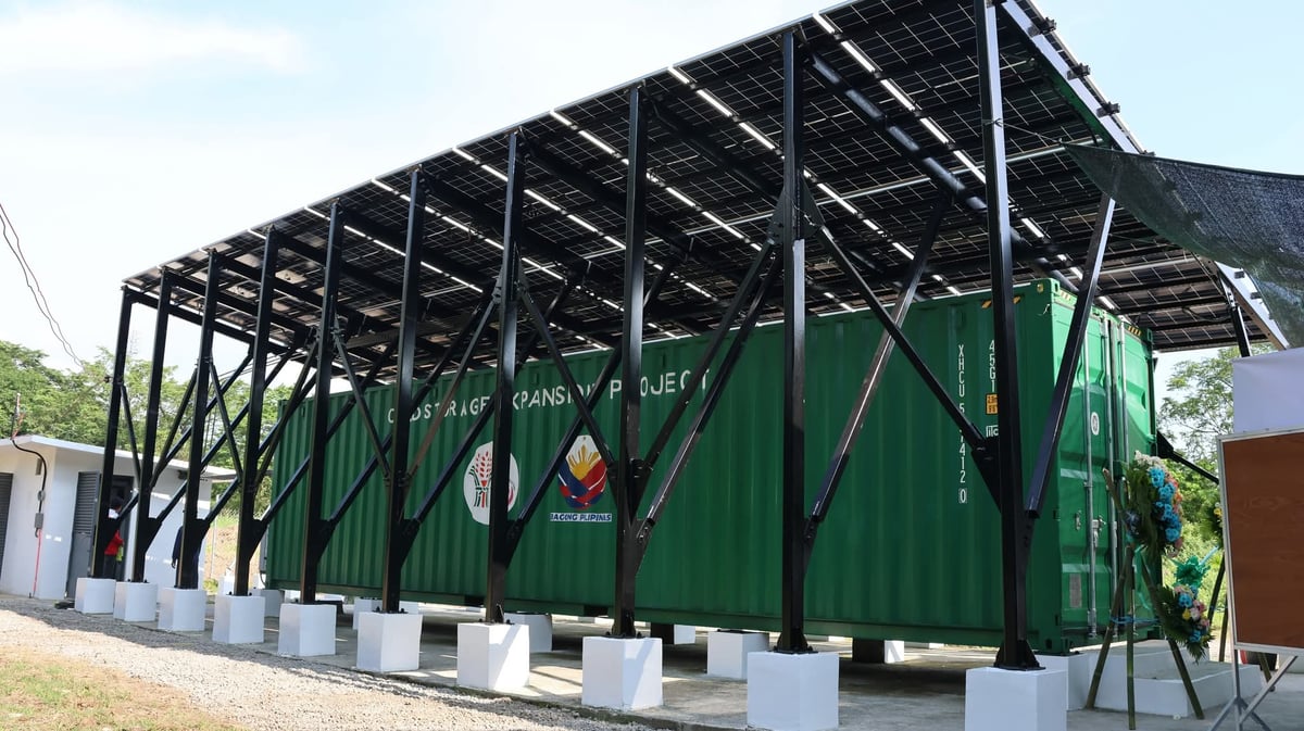 DA turns over modular cold storage facility in Bataan
