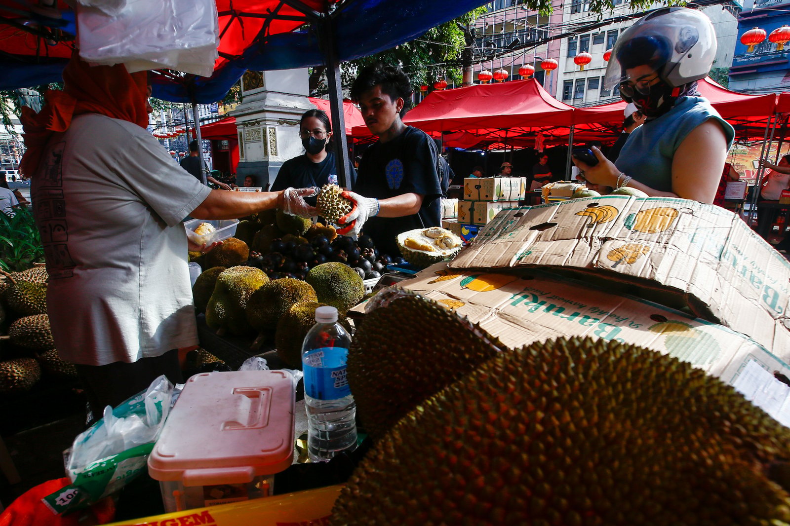 Fresh fruits from Mindanao, including durian, pomelo, marang, jackfruit and mangosteen, are sold at Plaza Calderon dela Barca in Binondo, Manila, on 26 September 2026. The produce is brought to Metro Manila to give Mindanao farmers wider market access while making their seasonal harvests available to consumers in the capital.
