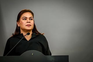 Snitch pops up, pins P2B on VP