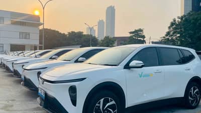 JAKARTA welcomes a fleet of VinFast Limo Green electric vehicles for Green SM’s new six-seat Green Limo service.