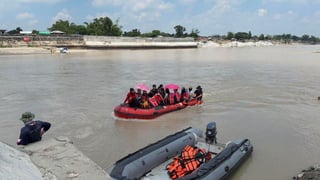MMDA aids Tarlac river crossing