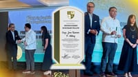 Aliling receives Gerry Roxas leadership recognition