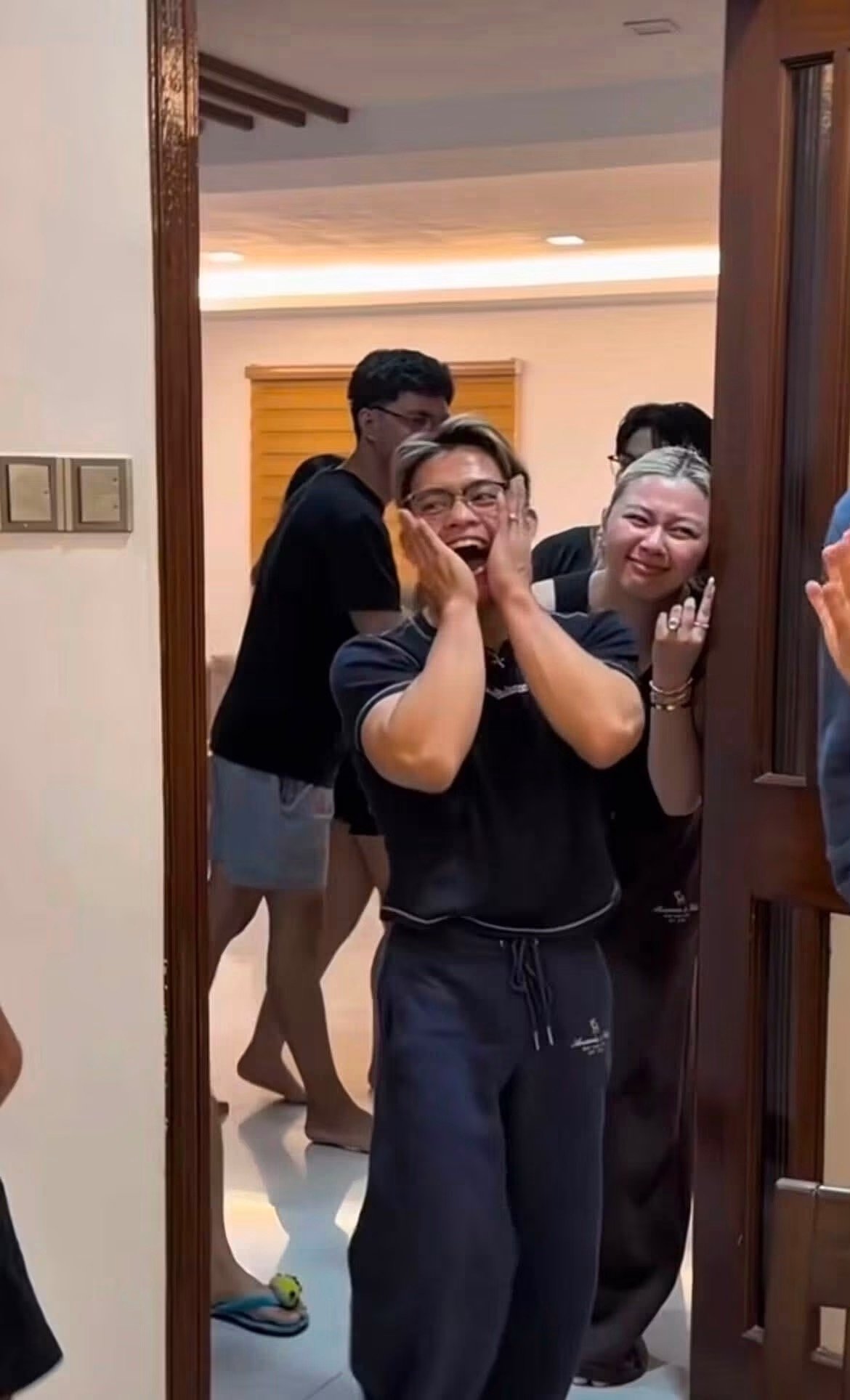 Carlos Yulo thanks Chloe San Jose’s family for embracing him, Eldrew