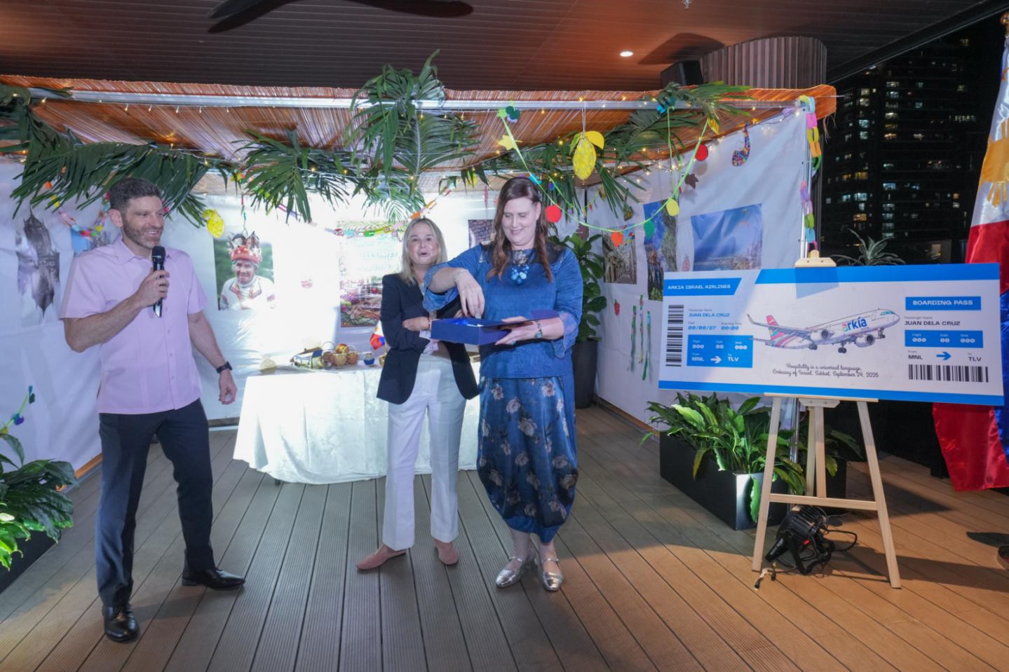 Raffle Draw
Deputy Chief of Mission Ariel Seidman, Arkia’s Michal Kaplan, Revenue Management Head of Long-Haul Routes, Arkia, and Ambassador Dana Kursh (L-R), during the raffle draw for three lucky guests who won tickets for a direct flight from Manila to Israel.