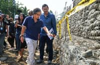 DAVAO check gears up Department of Public Works and Highways Secretary Vince Dizon inspects the newly completed gabion walls along the Talomo River in Taal, Barangay Bangkal, Talomo, Davao City. The inspection comes as the DPWH steps up flood-control and river-protection efforts in the area.
