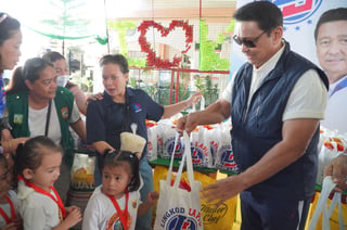 Lapid backs five-year barangay, SK terms