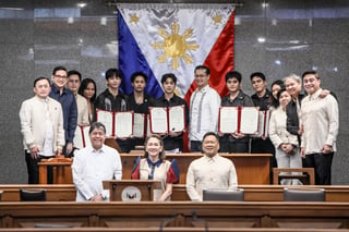 P-pop royalties SB19 visits Senate 