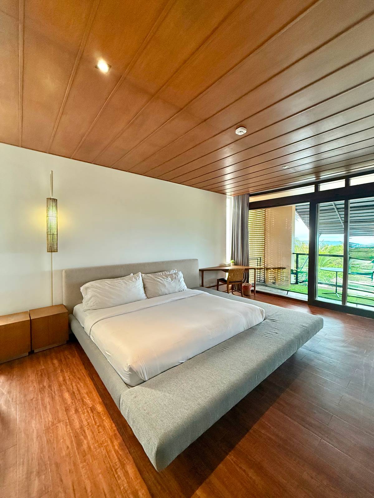 A SANCTUARY engineered for the contemporary traveler.