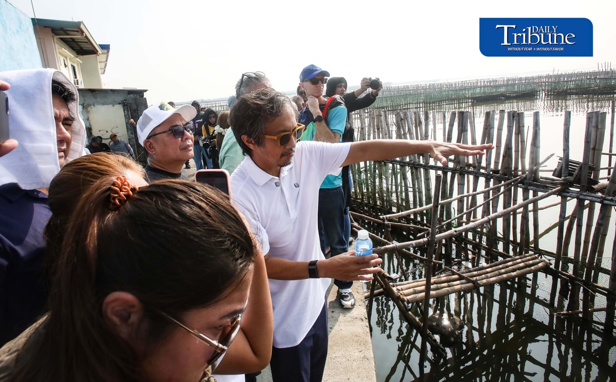 (September 29 2026) DPWH Secretary Vince Dizon along with delegates from Netherlands inspect the Nature-Based coastal protection project at Pamarawan, Malolos Bulacan on Tuesday September 29 2026. The project uses interlocking bamboo and cribbing to reduce incoming wave energy to the shoreline. Oyster bags and sediment traps capture drifting mud and sand, gradually raising the low-lying seabed while encouraging natural oyster reef recovery and creating localized aquatic habitats. The project was developed by Dutch engineering firm Haskoning in partnership with the Malolos City government. Photo/Analy Labor