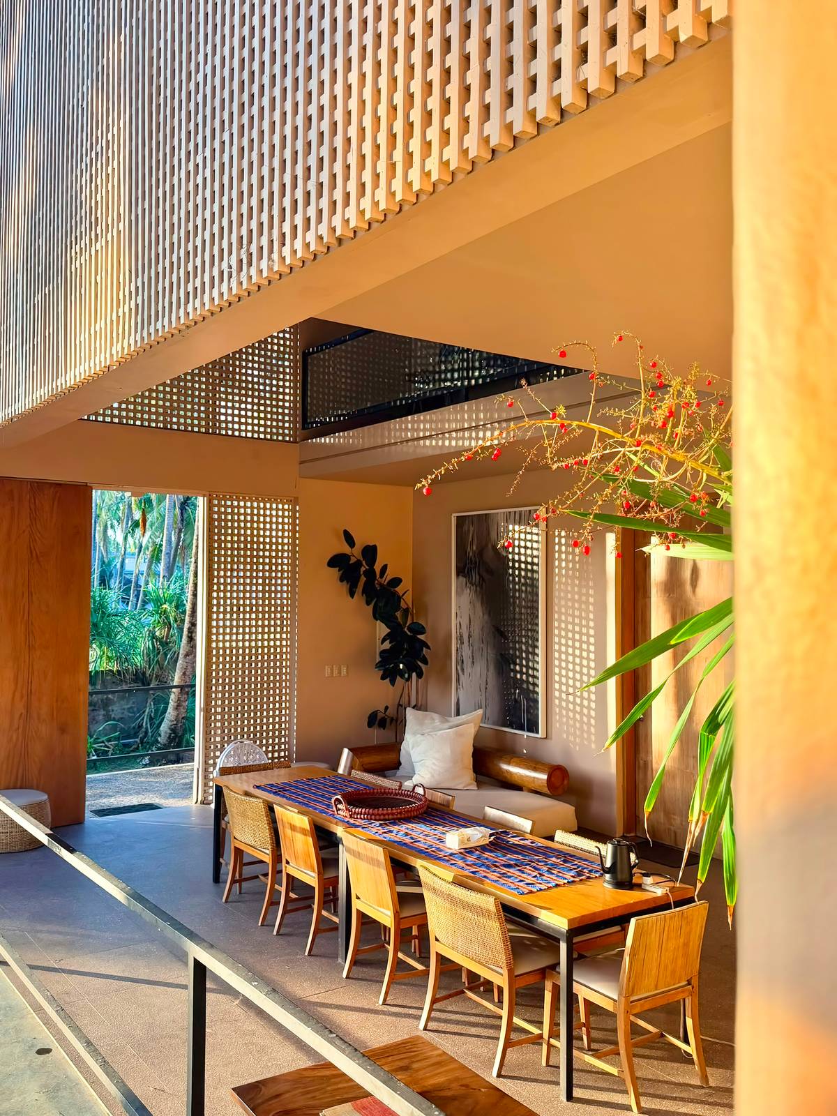 REFINED tranquility for coastal dining.