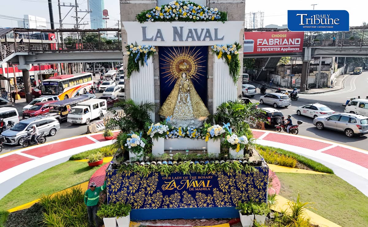 (September 30 2026) The image of the Our Lady of La Naval de Manila seen at the welcome Rotonda in Quezon City on Wednesday September 30 2026, Quezon City is celebrating two weeks of the Enthronement Rites of the La Naval Image, the government informs motorists to expect traffic delays on Oct. 1 as the motorcade of the La Naval de Manila image will take place from 8 a.m. to 1 p.m. Photo/Analy Labor